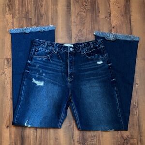 Frayed Hem Distressed Denim Kancan Jeans